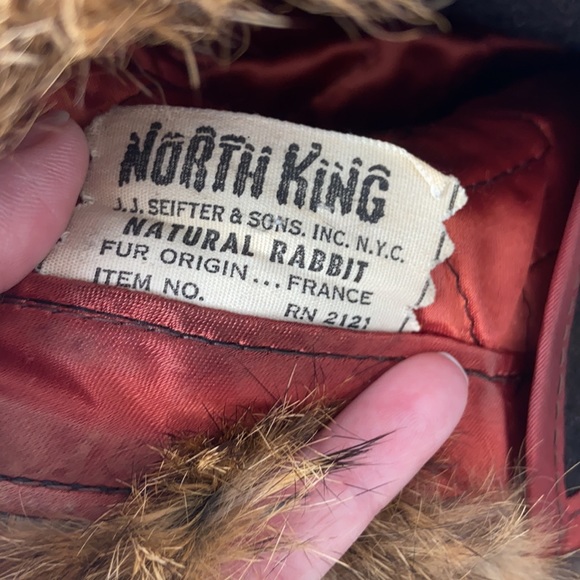 SOLD. Vintage North King J. H. Seifter & Sons Rabbit Fur Hat - Picture 6 of 11